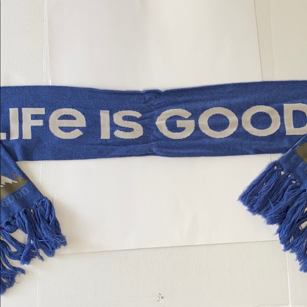 Life is Good Scarf